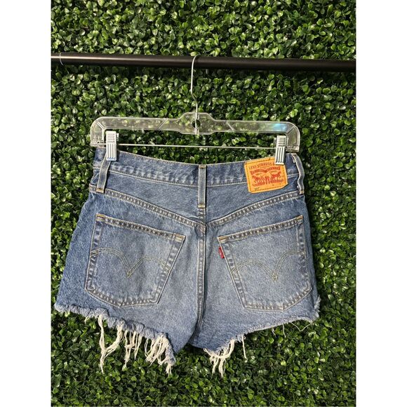 Levi’s 501 Denim Cut Off Shorts Size 25 - Picture 3 of 3